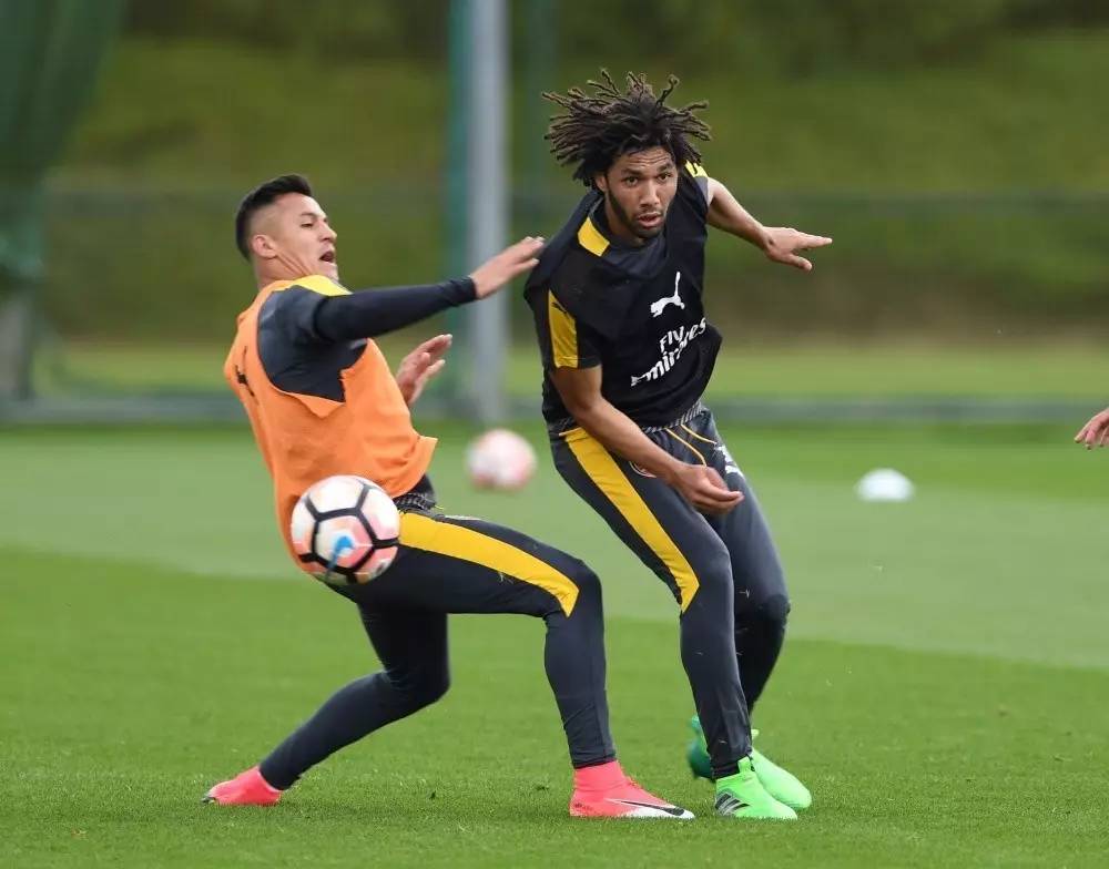 爱游戏入口关于转会期亚特兰大调整名单以备足总杯孟菲斯灰熊豪取连胜备战国王杯，国际比赛日尼斯备战欧联看傻球迷的信息