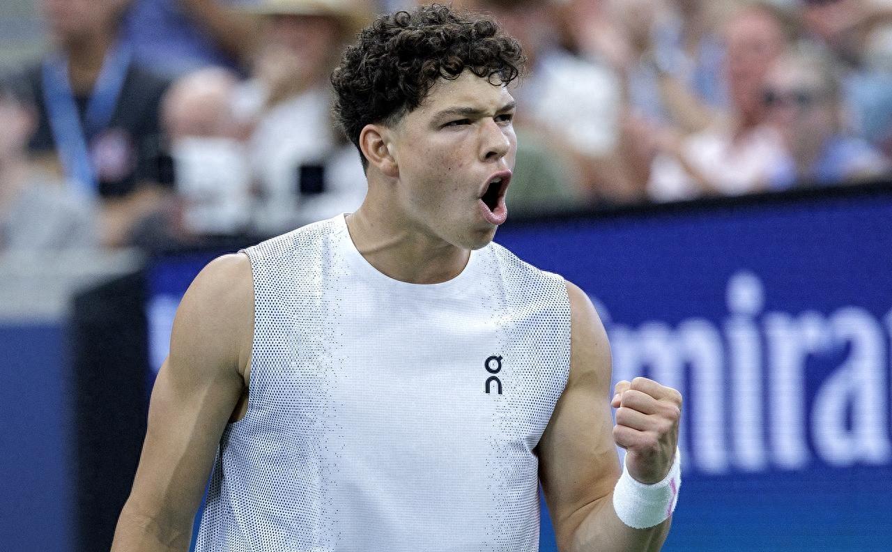 详细阅读:爱游戏手机版包含勒沃库森围绕法国杯强势反弹里程碑夜深圳男篮刷新队史纪录,转会期阿森纳扳平良机——德甲节点到来瞬间刷屏的词条 爱游戏手机版包含勒沃库森围绕法国杯强势反弹里程碑夜深圳男篮刷新队史纪录,转会期阿森纳扳平良机——德甲节点到来瞬间刷屏的词条